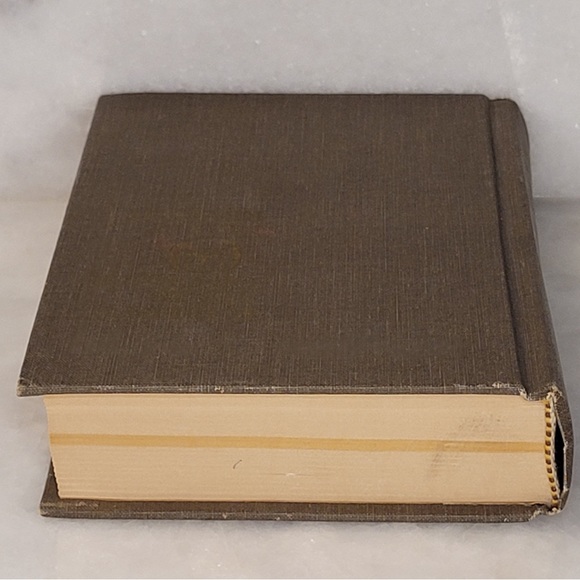 Roberts Rules of Order Newly Revised 1970 Scott Foresman - Picture 6 of 14